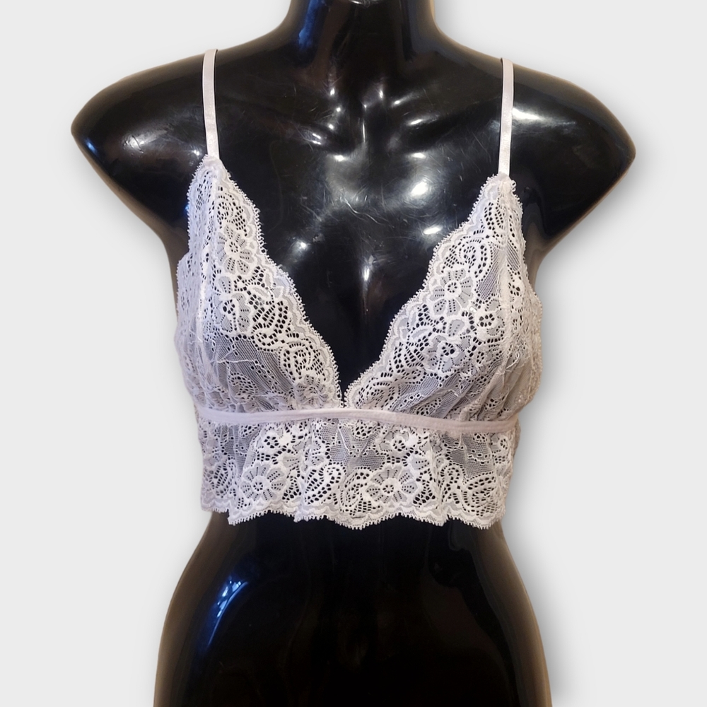 🛍️ WHITE LACE BRALETTE - BNWOT
